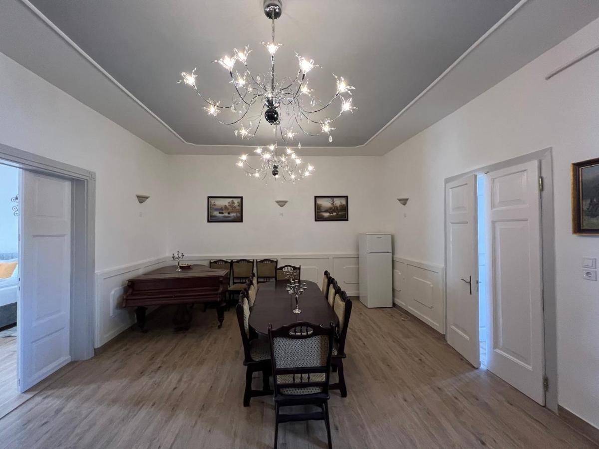 Hotel Kuria Vendeghaz Poroszló Zewnętrze zdjęcie