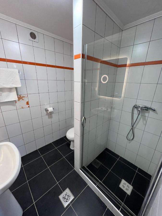 Hotel Kuria Vendeghaz Poroszló Zewnętrze zdjęcie
